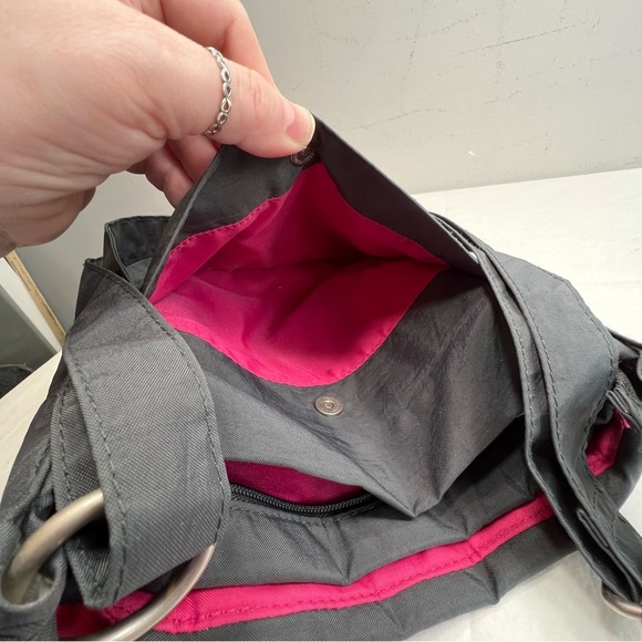 Baggallini gray town crossbody bag purse - Picture 4 of 6